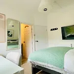 Luxury House - 2 X Double Beds W Ensuites