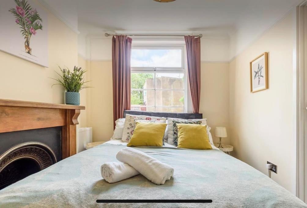 Holiday home Luxury House - 2 X Double Beds W Ensuites